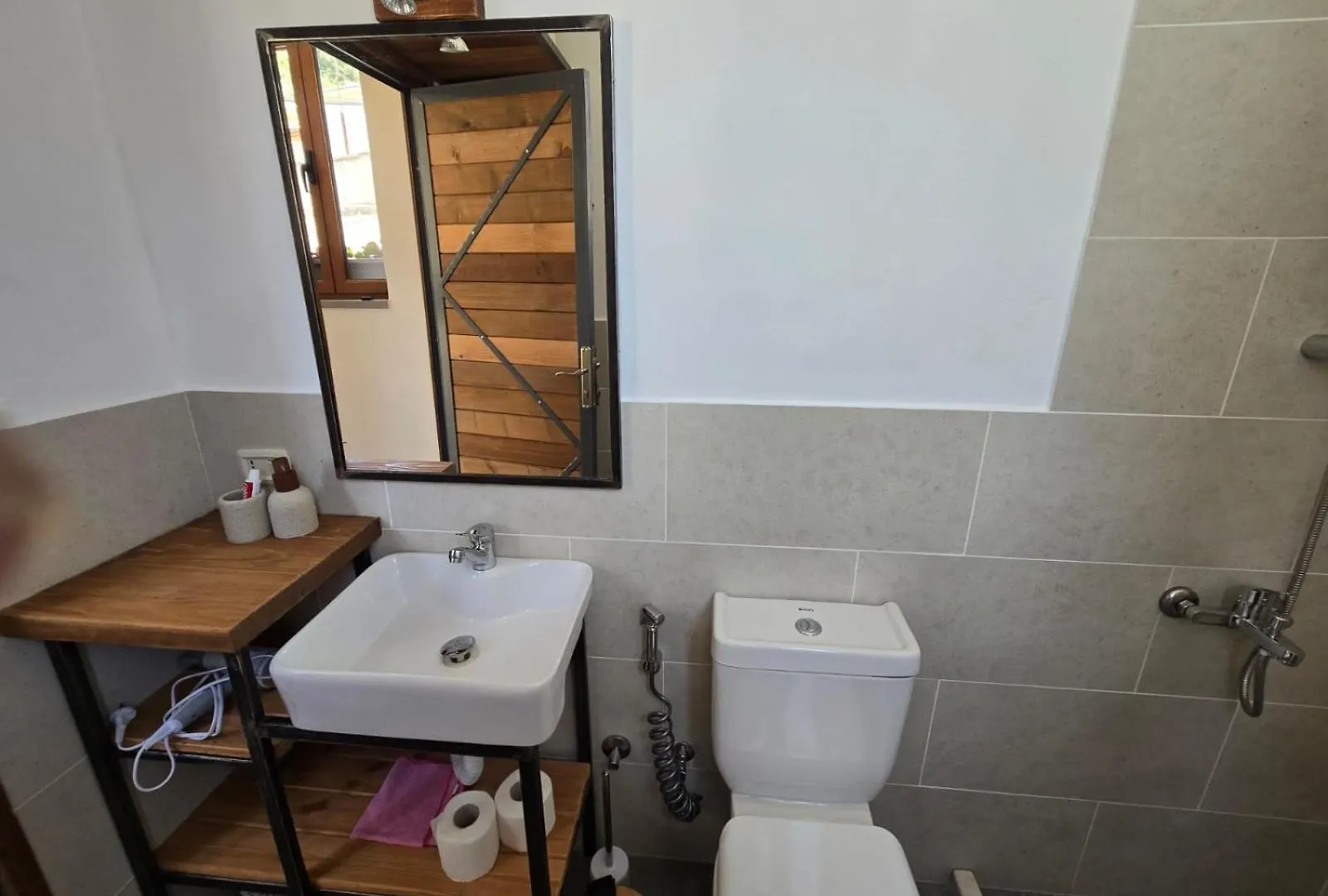 Iris House - Casa Indipendente A Berat Villa Semesterbostad